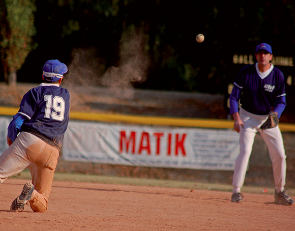 Baseball: azione di gioco durante una partita